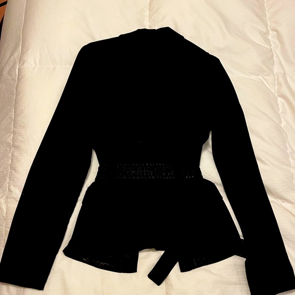 Black womans blazer ( lightweight) size small - Picture 2 of 3